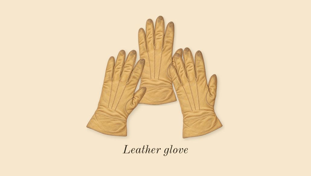 Leather Sadah, heart: Leather glove